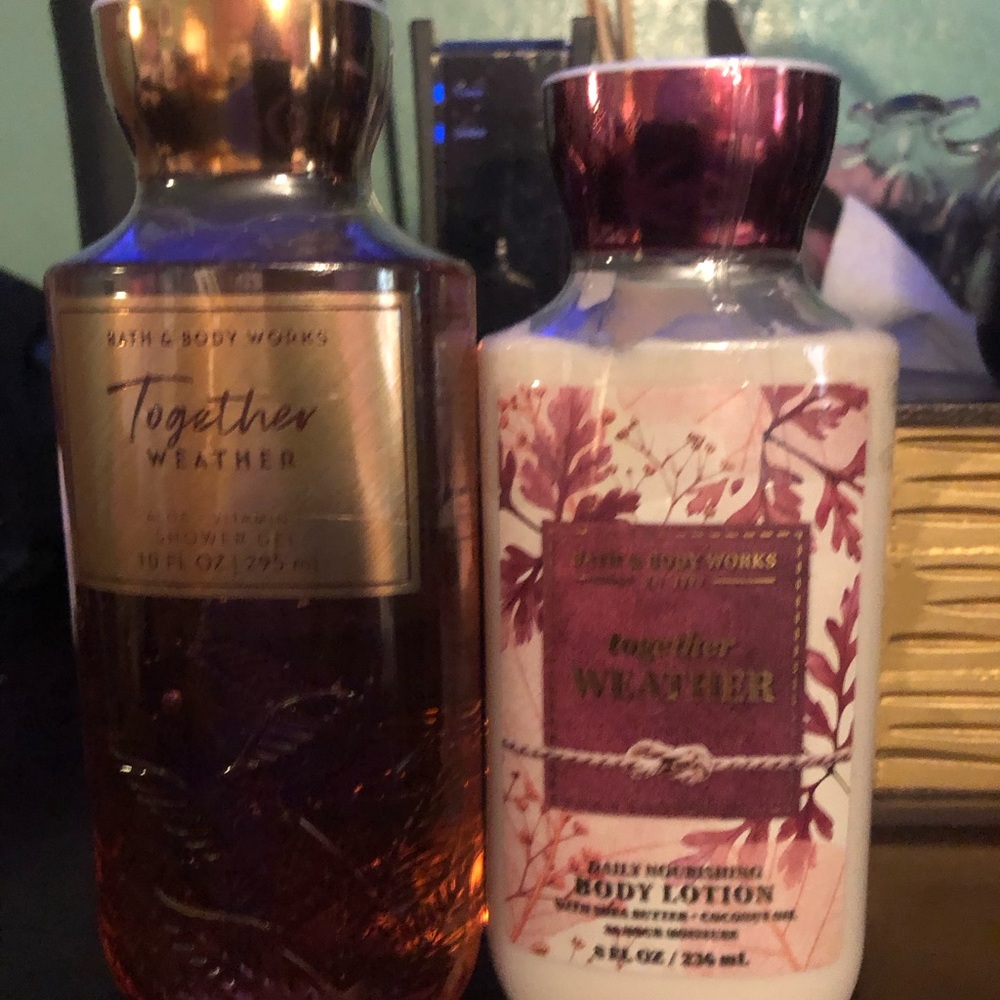 Bath & Body Works Together Weather Shower Gel and Lotion Set - Picture 2 of 4